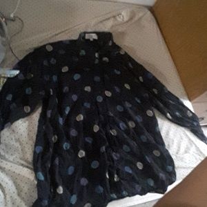 Long sleeve button up pokadotted shirt